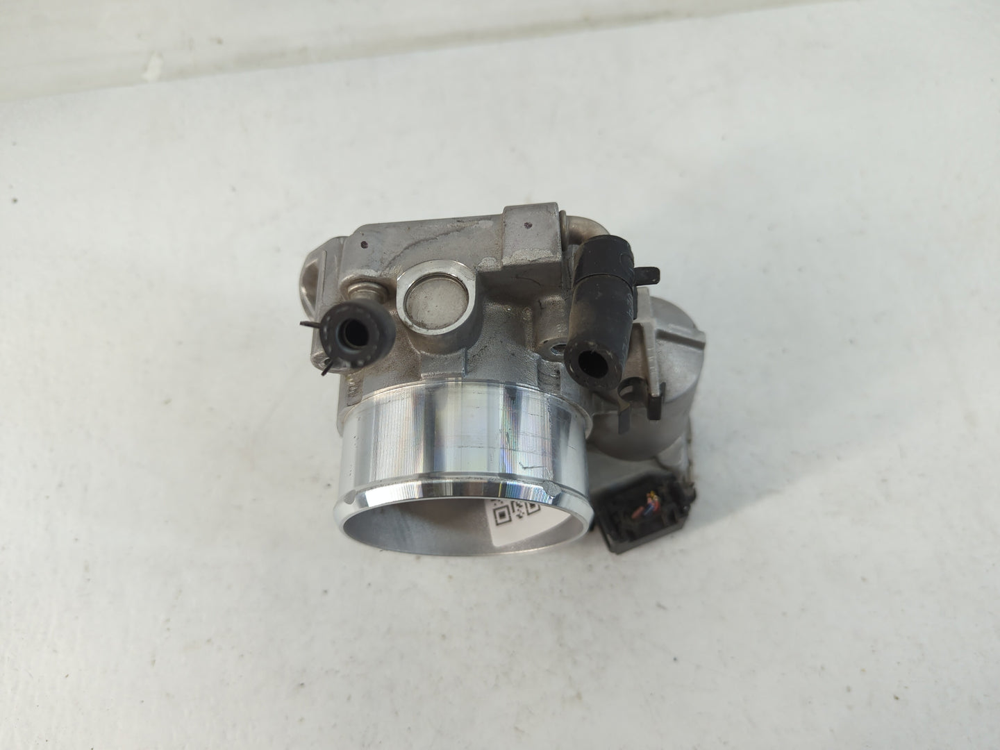 2011-2015 Kia Optima Throttle Body P/N:35100-2G700 Fits Fits 2011 2012 2013 2014 2015 2016 OEM Used Auto Parts - Oemusedauto