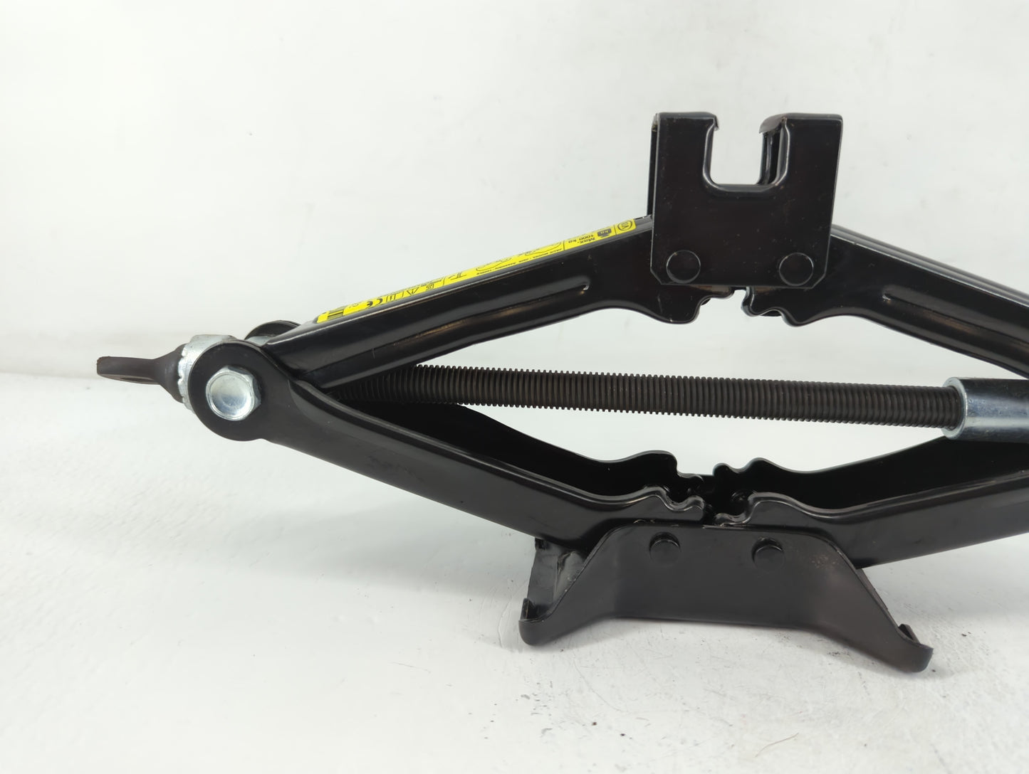 2014 Kia Optima Spare Scissor Car Jack - Oemusedautoparts1.com