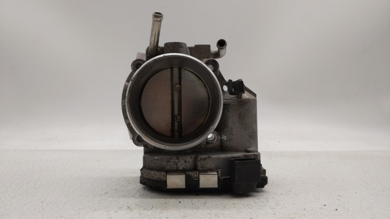 2011-2015 Kia Optima Throttle Body P/N:35100-2G700 Fits Fits 2011 2012 2013 2014 2015 2016 OEM Used Auto Parts - Oemusedauto