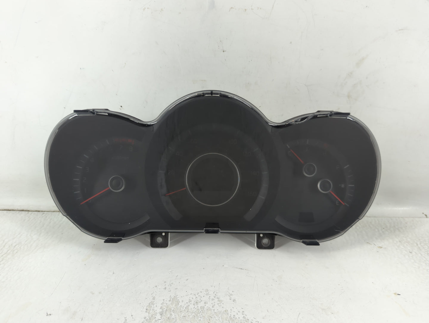 2014-2015 Kia Optima Instrument Cluster Speedometer Gauges P/N:94031-2T270 Fits Fits 2014 2015 OEM Used Auto Parts - Oemused