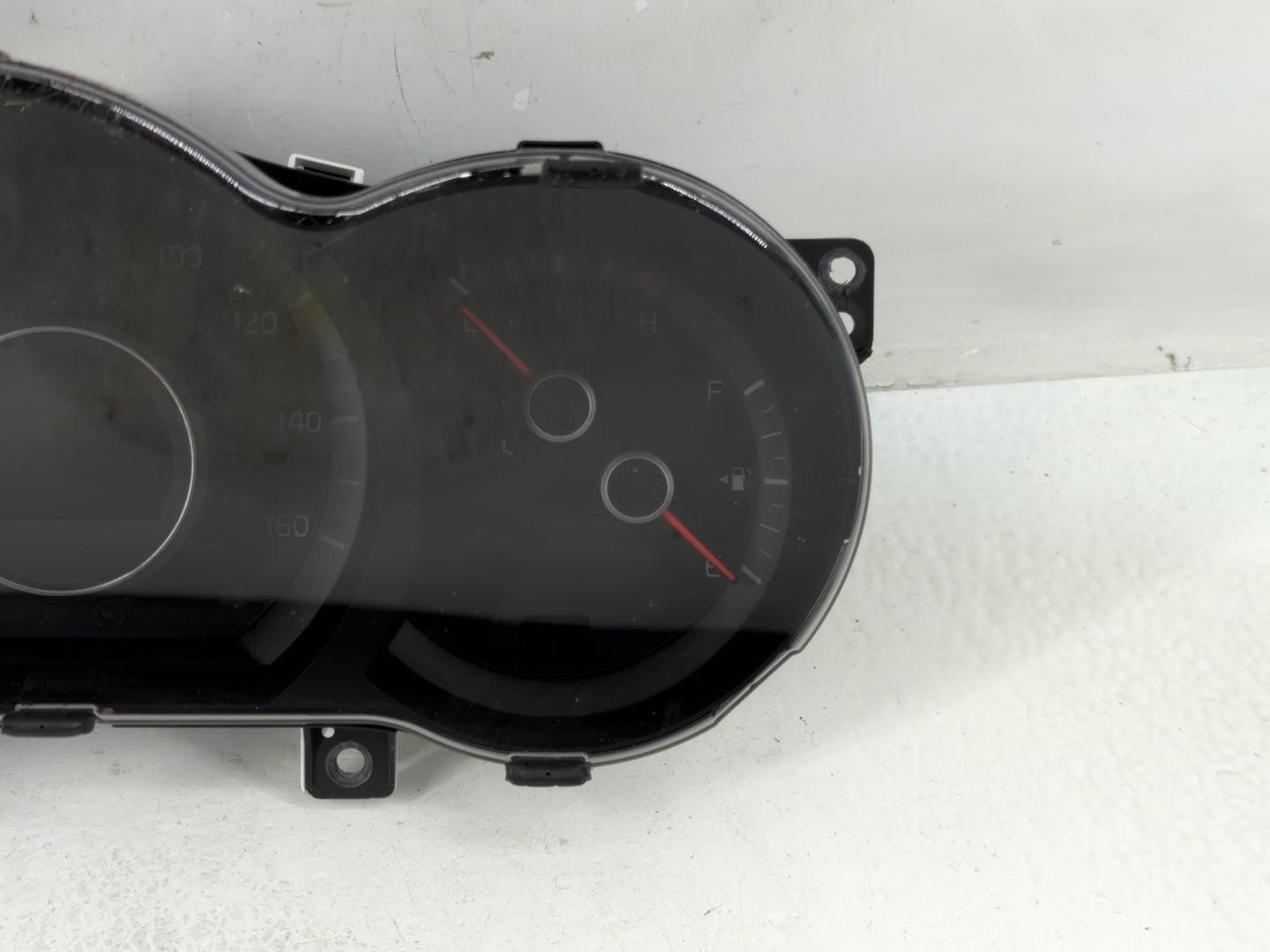 2014-2015 Kia Optima Instrument Cluster Speedometer Gauges P/N:94031-2T270 Fits Fits 2014 2015 OEM Used Auto Parts - Oemused