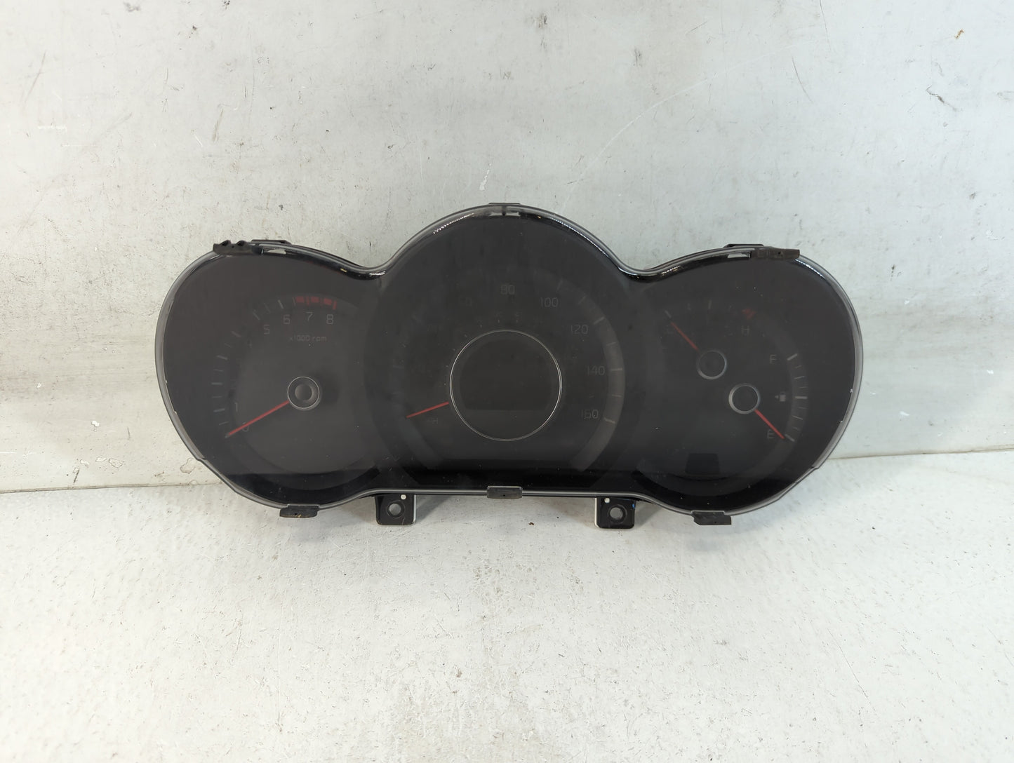 2014-2015 Kia Optima Instrument Cluster Speedometer Gauges P/N:94031-2T270 Fits Fits 2014 2015 OEM Used Auto Parts - Oemused
