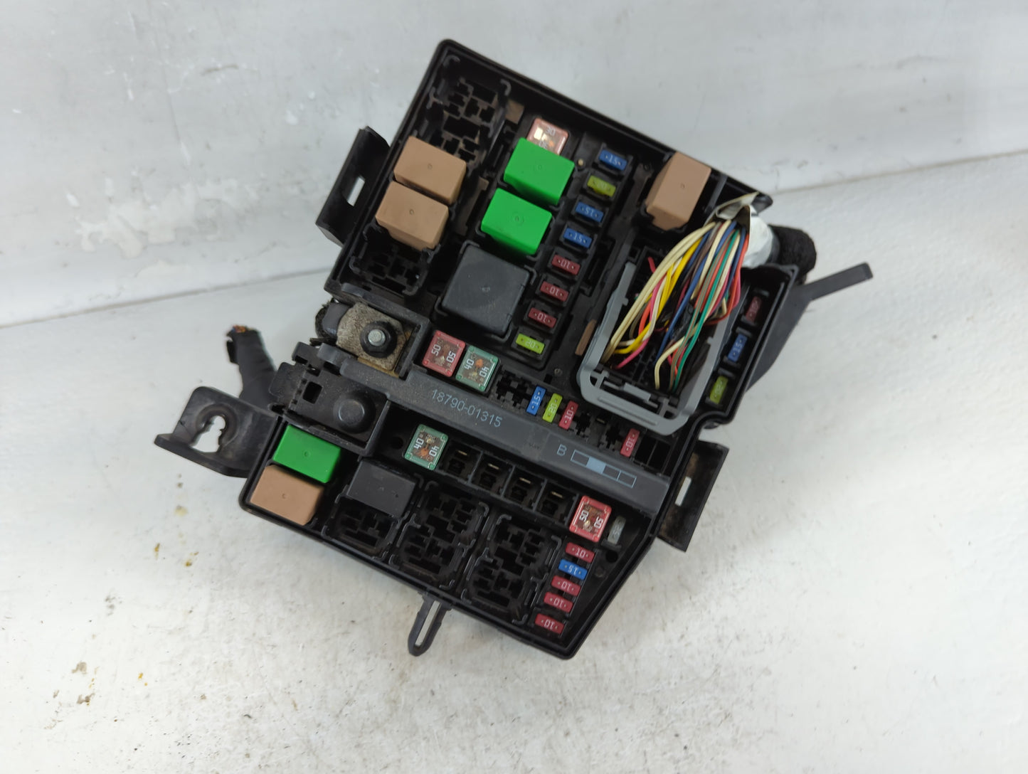 2014-2015 Kia Optima Fusebox Fuse Box Panel Relay Module P/N:91955-2T730 Fits Fits 2014 2015 OEM Used Auto Parts - Oemusedau