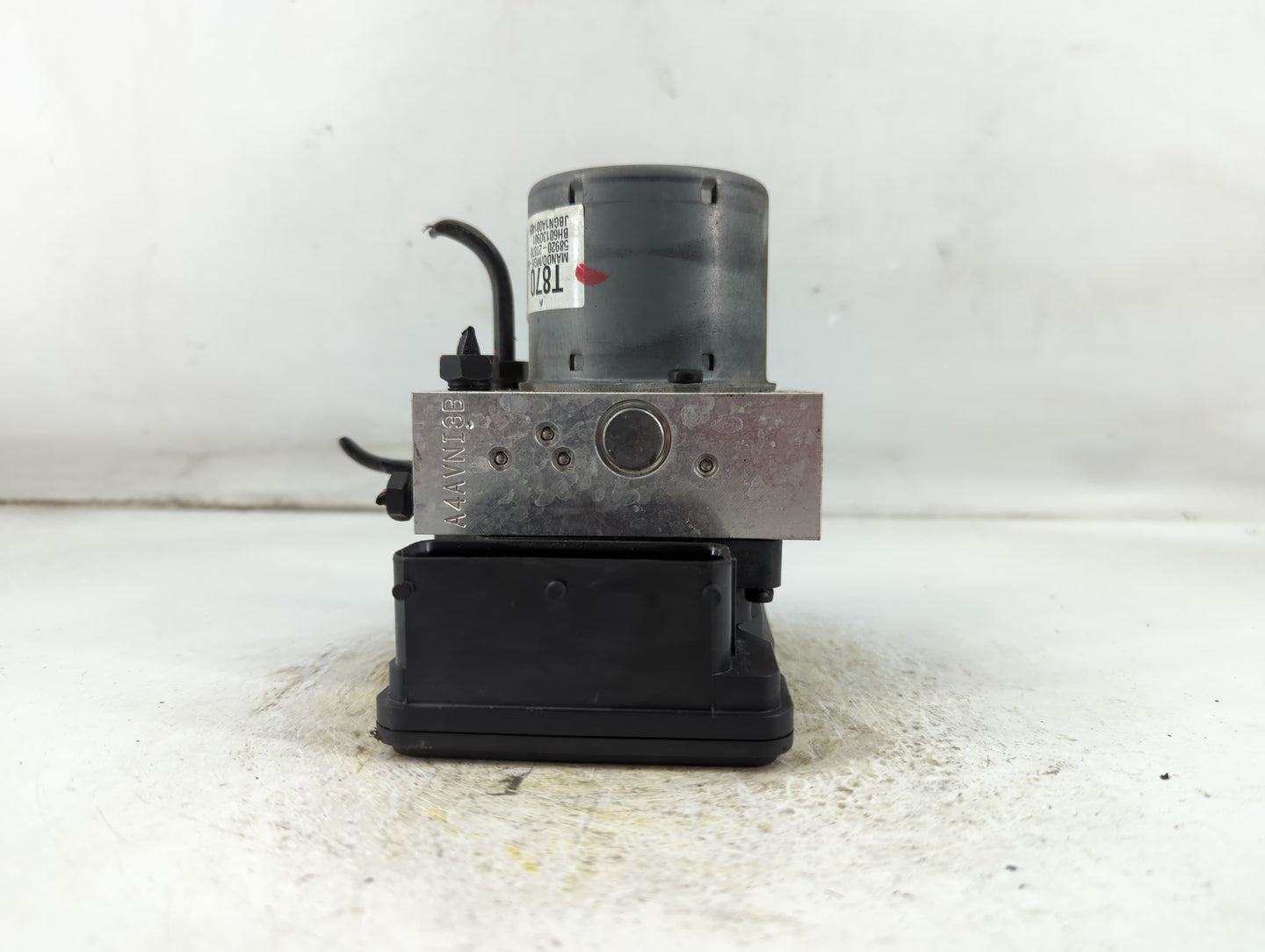 2014-2015 Kia Optima ABS Pump Control Module Replacement P/N:58920-2T870 Fits Fits 2014 2015 OEM Used Auto Parts - Oemusedau