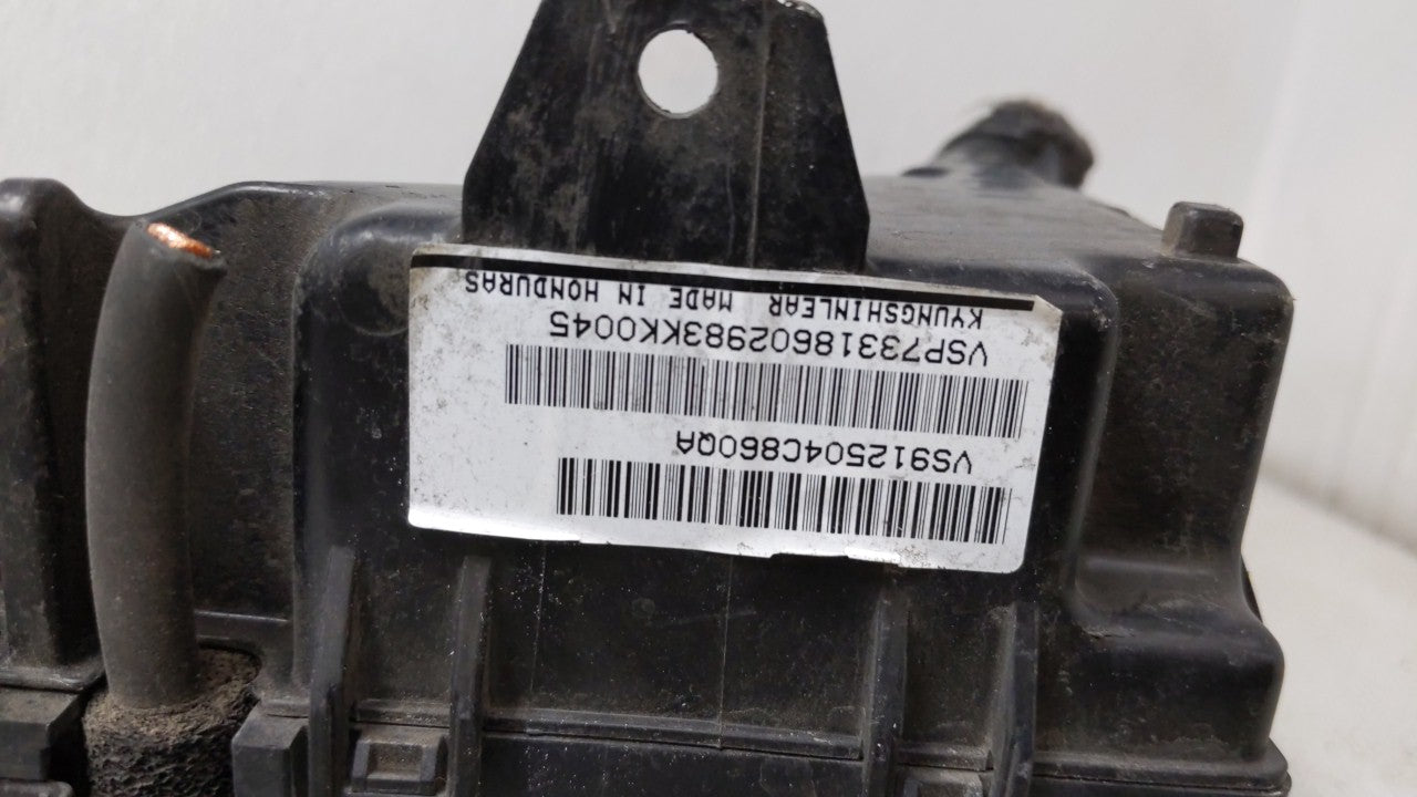 2014-2015 Kia Optima Fusebox Fuse Box Panel Relay Module P/N:91250-4C700 91955-2T730 Fits Fits 2014 2015 OEM Used Auto Parts