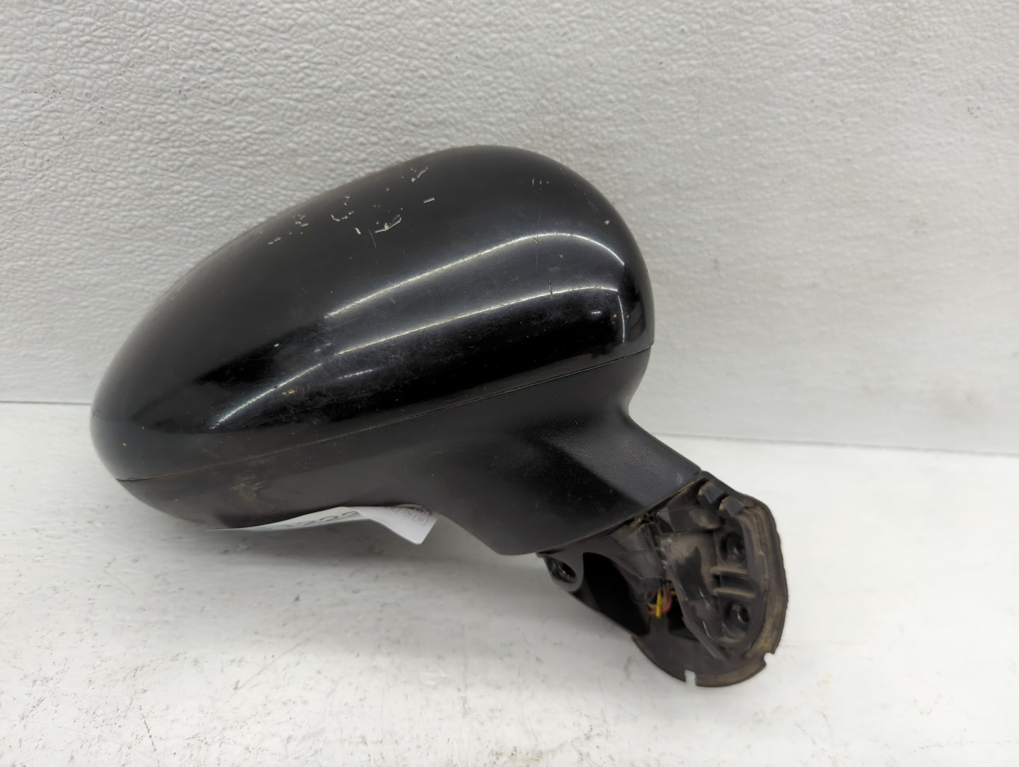 2014-2017 Kia Rio Passenger Side View Mirror - Right Door Mirror OEM Used - Oemusedautoparts1.com
