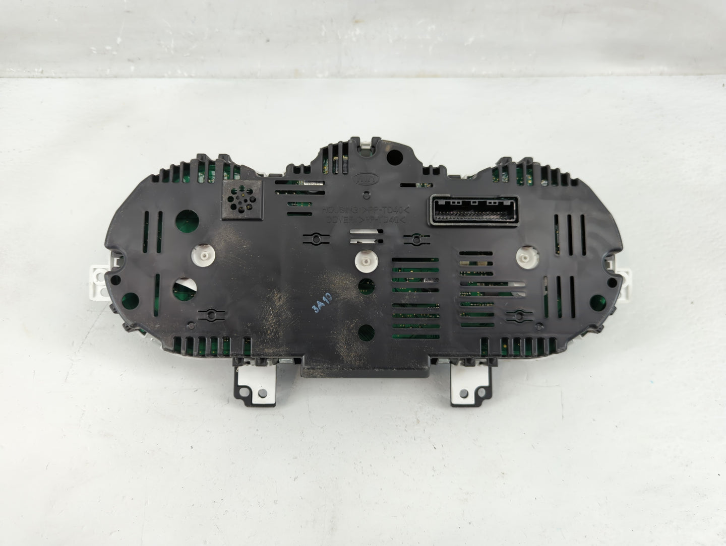 2012-2015 Kia Rio Instrument Cluster Speedometer Gauges P/N:94022-1W114 Fits Fits 2012 2013 2014 2015 OEM Used Auto Parts - 