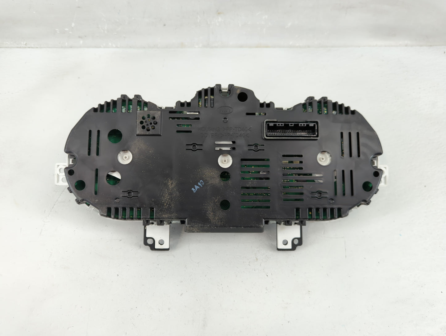 2012-2015 Kia Rio Instrument Cluster Speedometer Gauges P/N:94022-1W114 Fits Fits 2012 2013 2014 2015 OEM Used Auto Parts - 