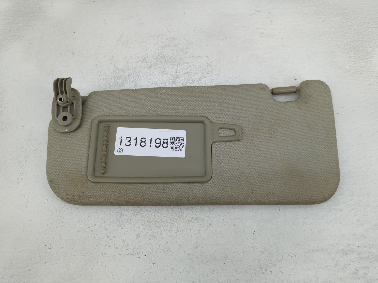 2012-2017 Kia Rio Sun Visor Shade Replacement Driver Left Mirror Fits Fits 2012 2013 2014 2015 2016 2017 OEM Used Auto Parts