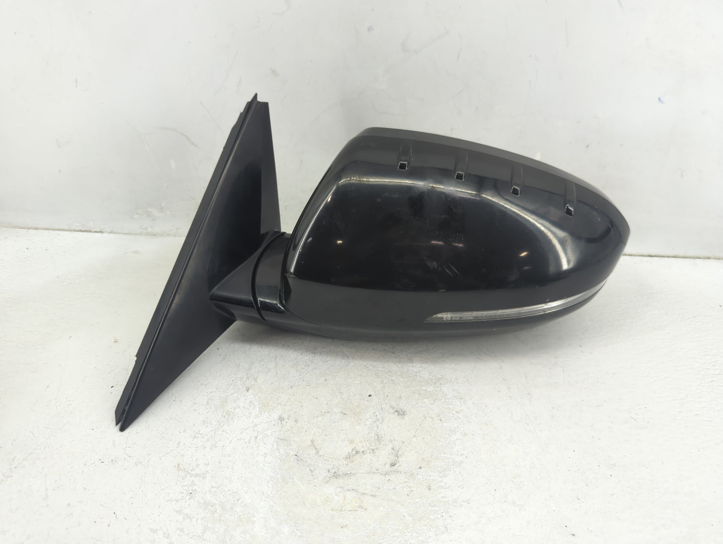 2012-2014 Kia Rio Driver Side View Mirror - Left Door Mirror OEM Used - Oemusedautoparts1.com
