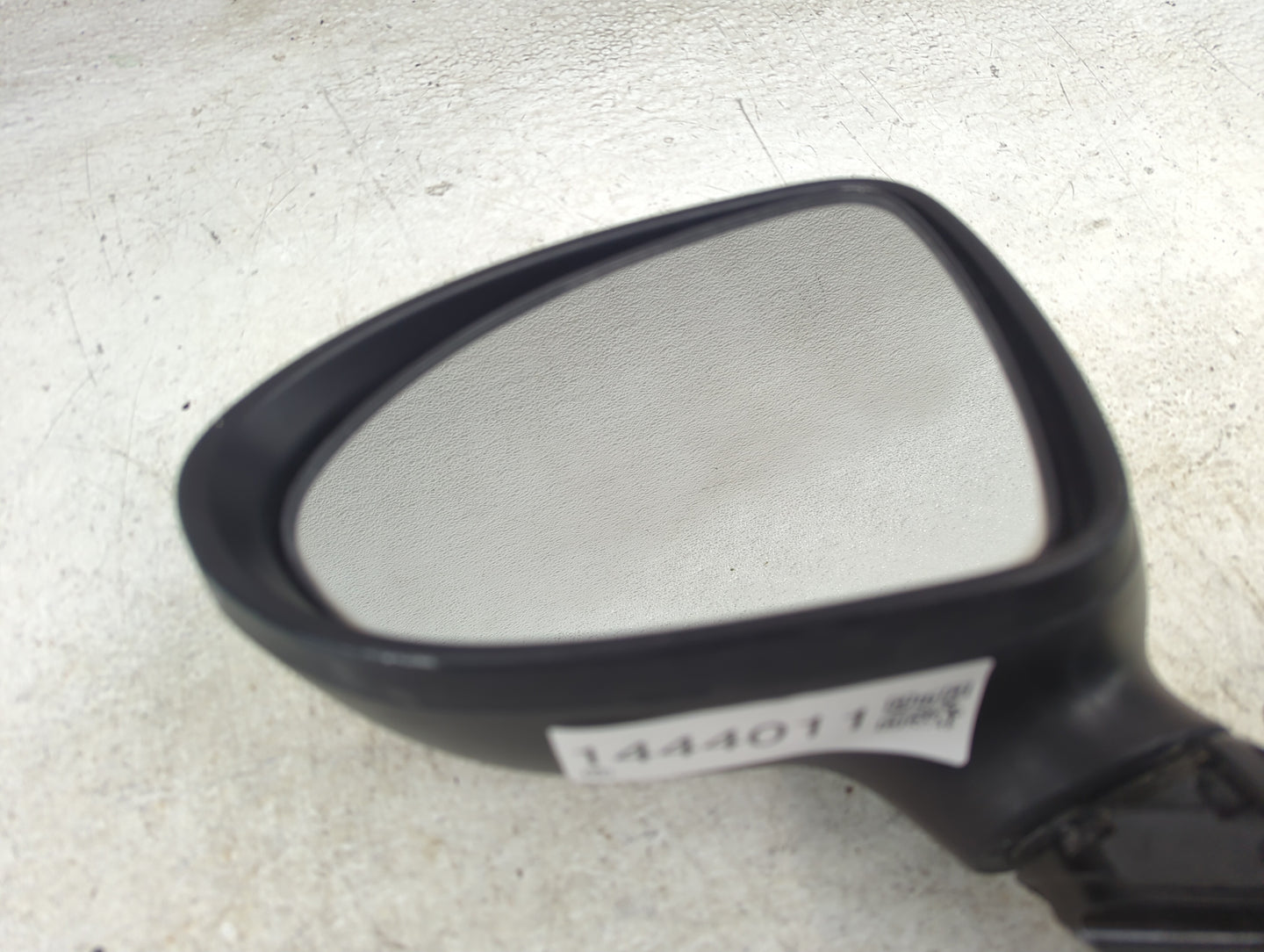 2014-2017 Kia Rio Driver Side View Mirror - Left Door Mirror OEM Used - Oemusedautoparts1.com