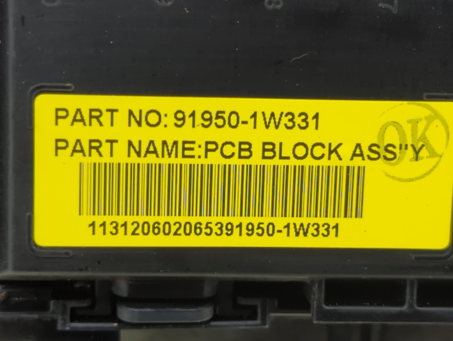 2012-2015 Kia Rio Fusebox Fuse Box Panel Relay Module P/N:91950-1W331 Fits Fits 2012 2013 2014 2015 OEM Used Auto Parts - Oe