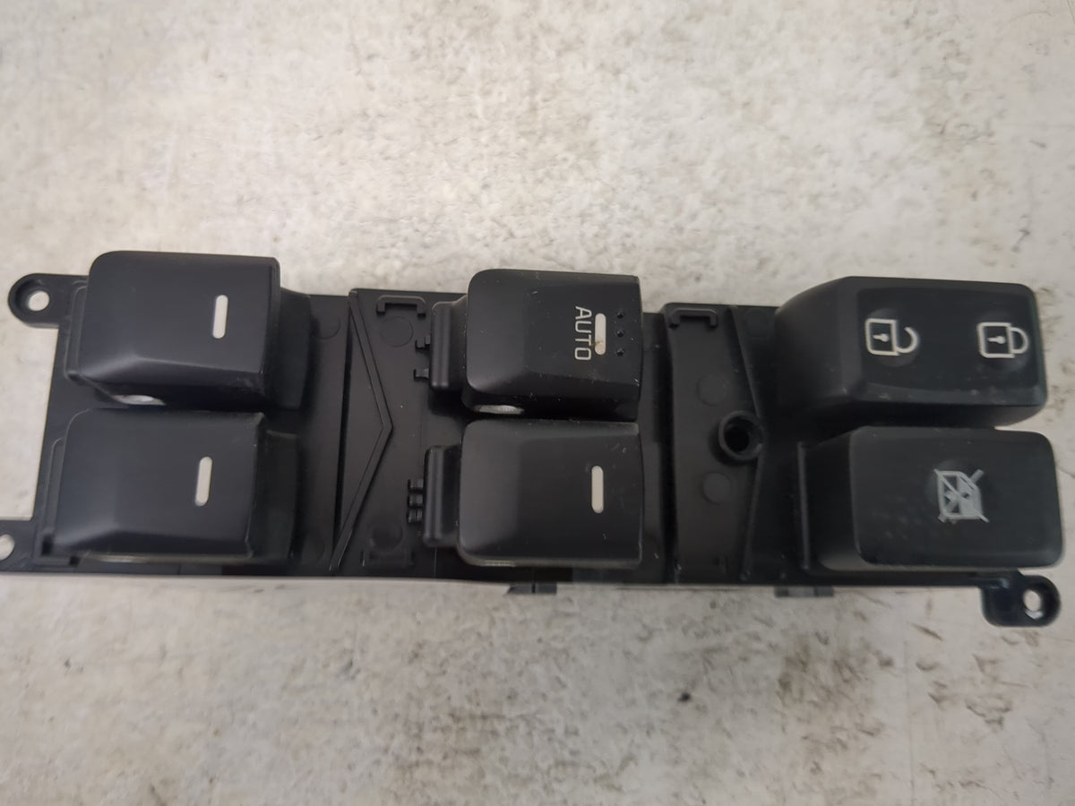 2016-2017 Kia Rio Master Power Window Switch Replacement Driver Side Left P/N:93570-1W157 Fits Fits 2016 2017 OEM Used Auto 