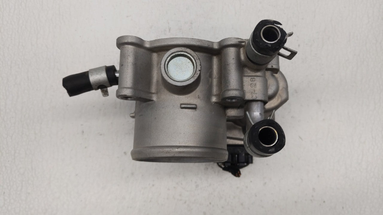 2012-2019 Kia Rio Throttle Body P/N:35100-2B300 Fits Fits 2012 2013 2014 2015 2016 2017 2018 2019 OEM Used Auto Parts - Oemu