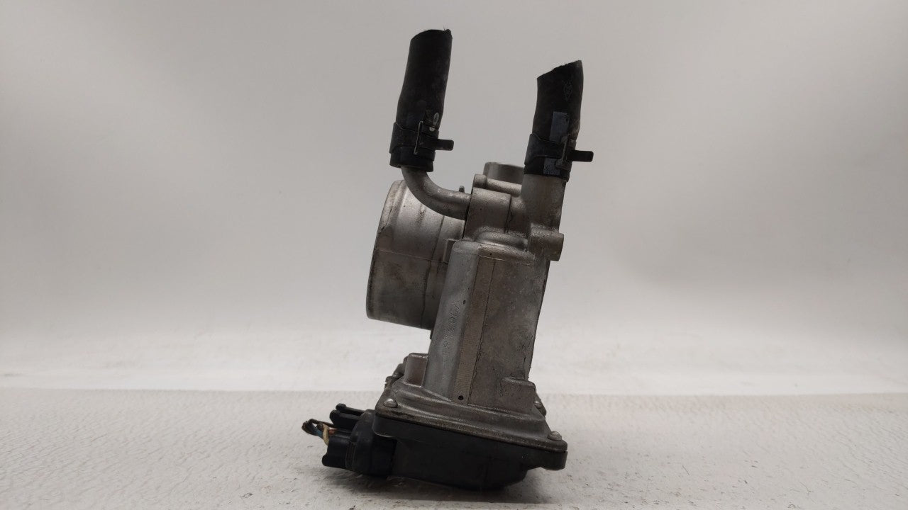 2012-2019 Kia Rio Throttle Body P/N:5302-1S02 35100-2B300 Fits Fits 2012 2013 2014 2015 2016 2017 2018 2019 OEM Used Auto Pa