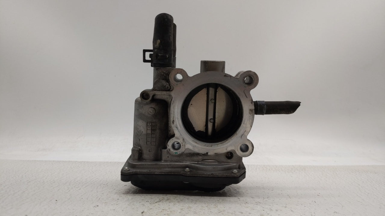 2012-2019 Kia Rio Throttle Body P/N:5302-1S02 35100-2B300 Fits Fits 2012 2013 2014 2015 2016 2017 2018 2019 OEM Used Auto Pa