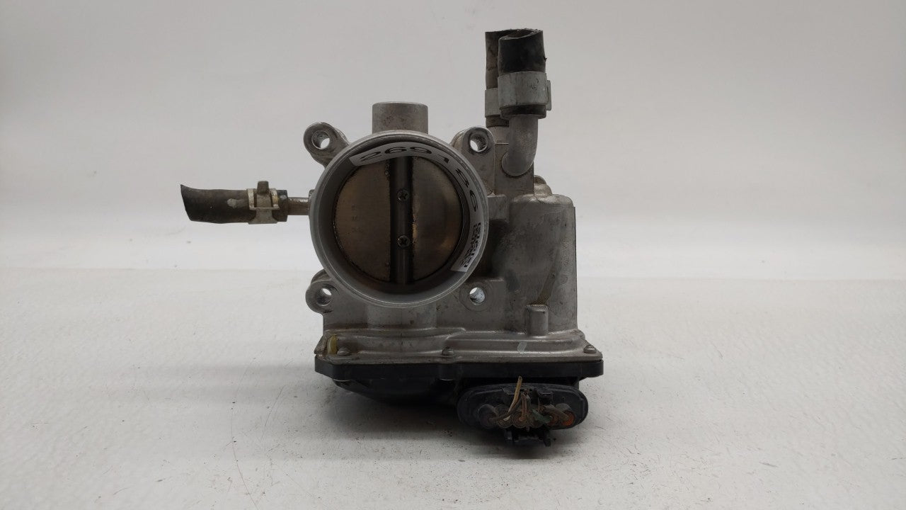 2012-2019 Kia Rio Throttle Body P/N:5302-1S02 35100-2B300 Fits Fits 2012 2013 2014 2015 2016 2017 2018 2019 OEM Used Auto Pa
