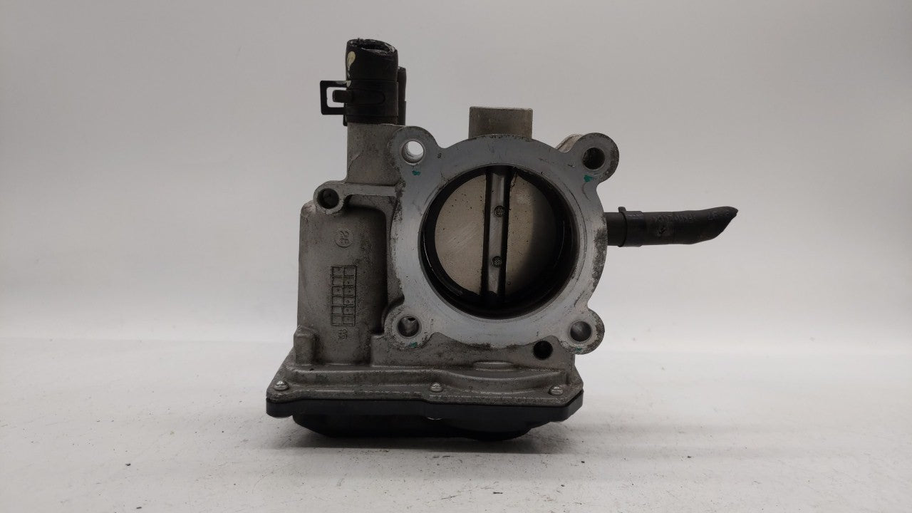 2012-2019 Kia Rio Throttle Body P/N:5302-1S02 35100-2B300 Fits Fits 2012 2013 2014 2015 2016 2017 2018 2019 OEM Used Auto Pa