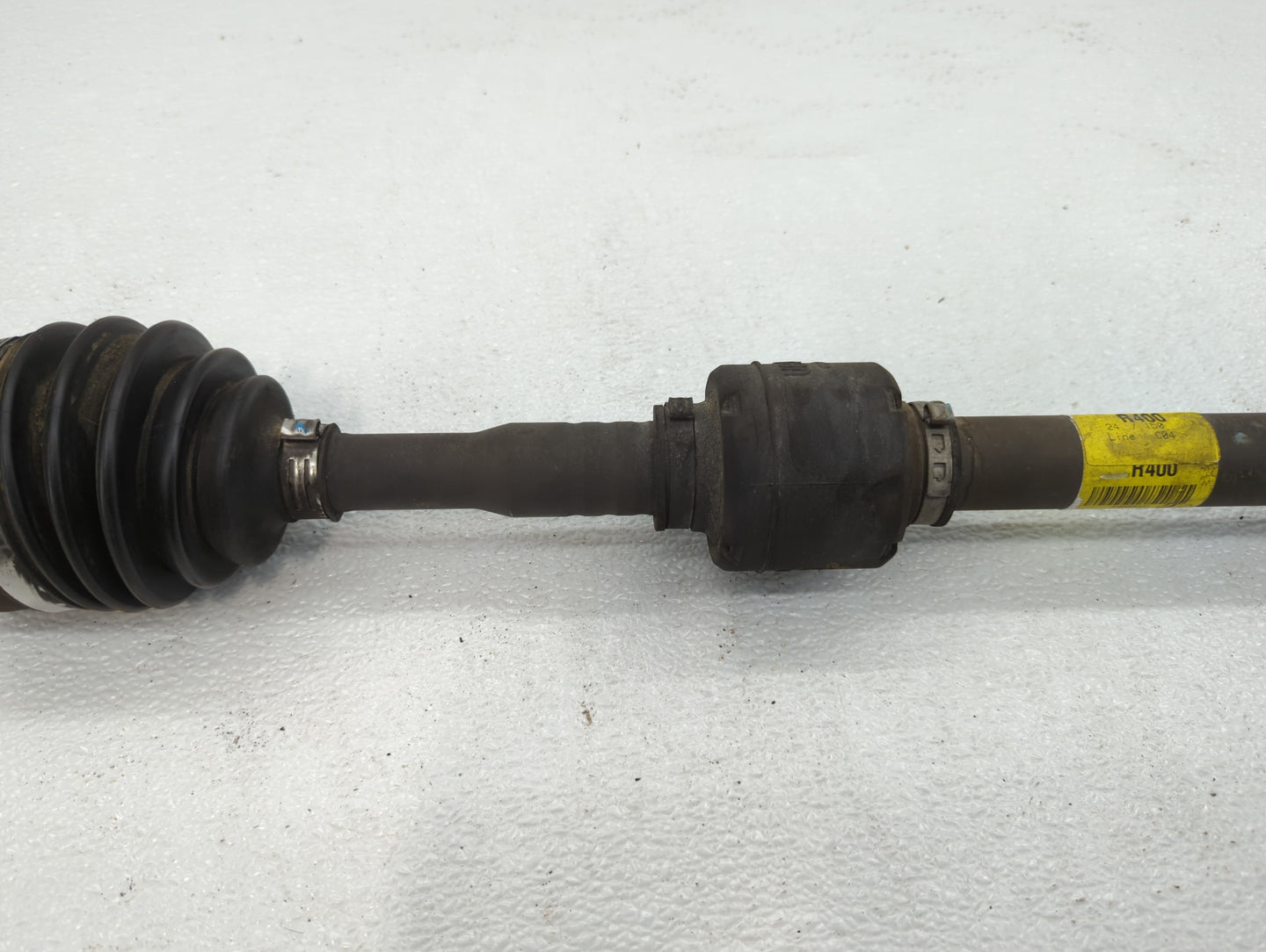 Kia Rio Axle Shaft Front Driver Cv C/v - Oemusedautoparts1.com