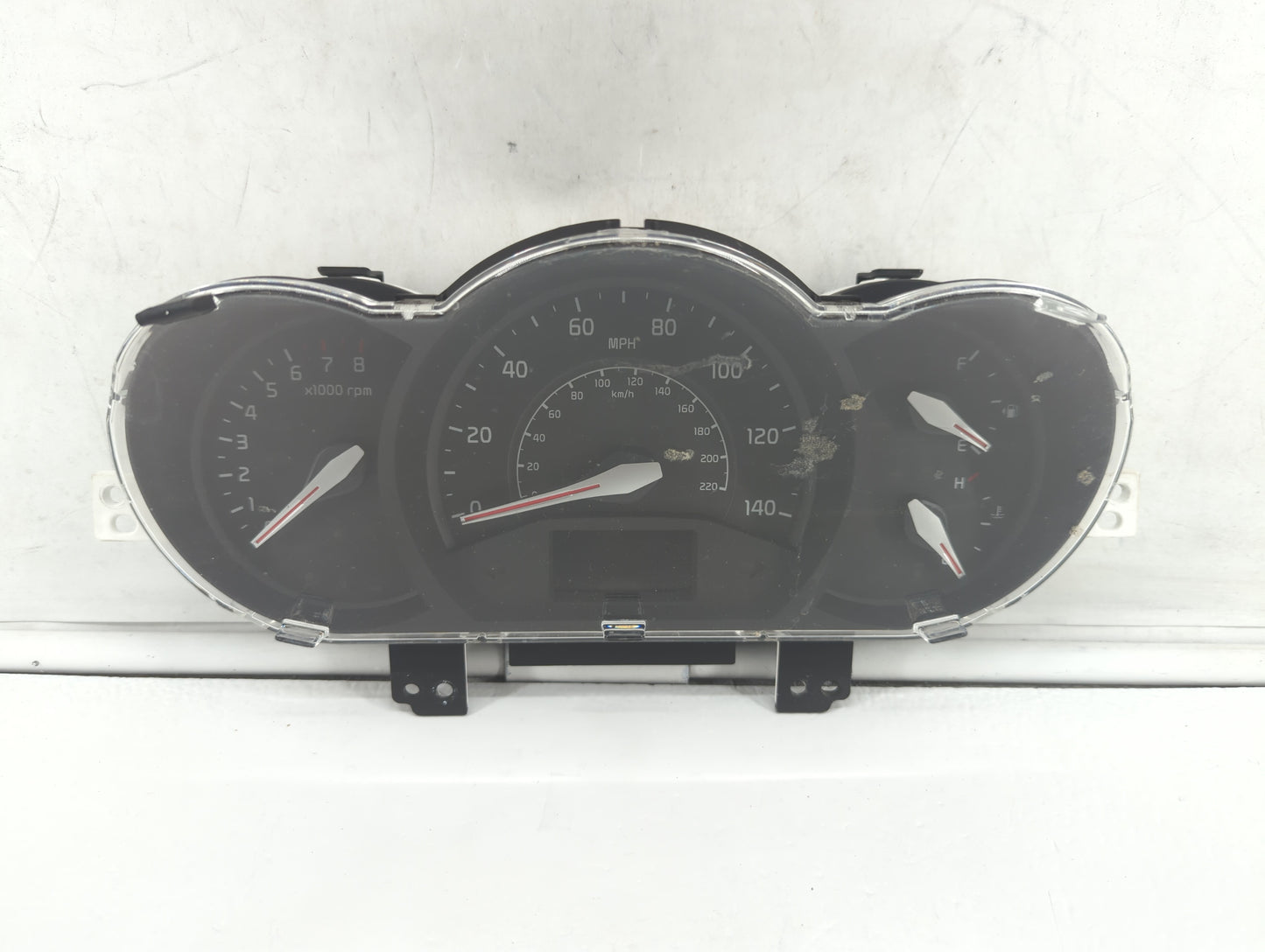 2014-2015 Kia Rio Instrument Cluster Speedometer Gauges P/N:94022-1W118 Fits Fits 2014 2015 OEM Used Auto Parts - Oemusedaut