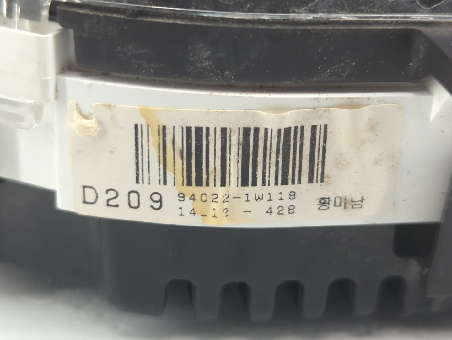 2014-2015 Kia Rio Instrument Cluster Speedometer Gauges P/N:94022-1W118 Fits Fits 2014 2015 OEM Used Auto Parts - Oemusedaut