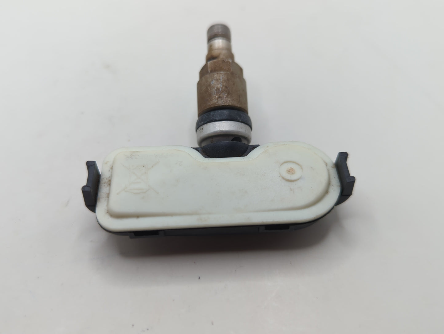 2014 Kia Rio Tire Pressure Monitoring System Sensor Tpms - Oemusedautoparts1.com