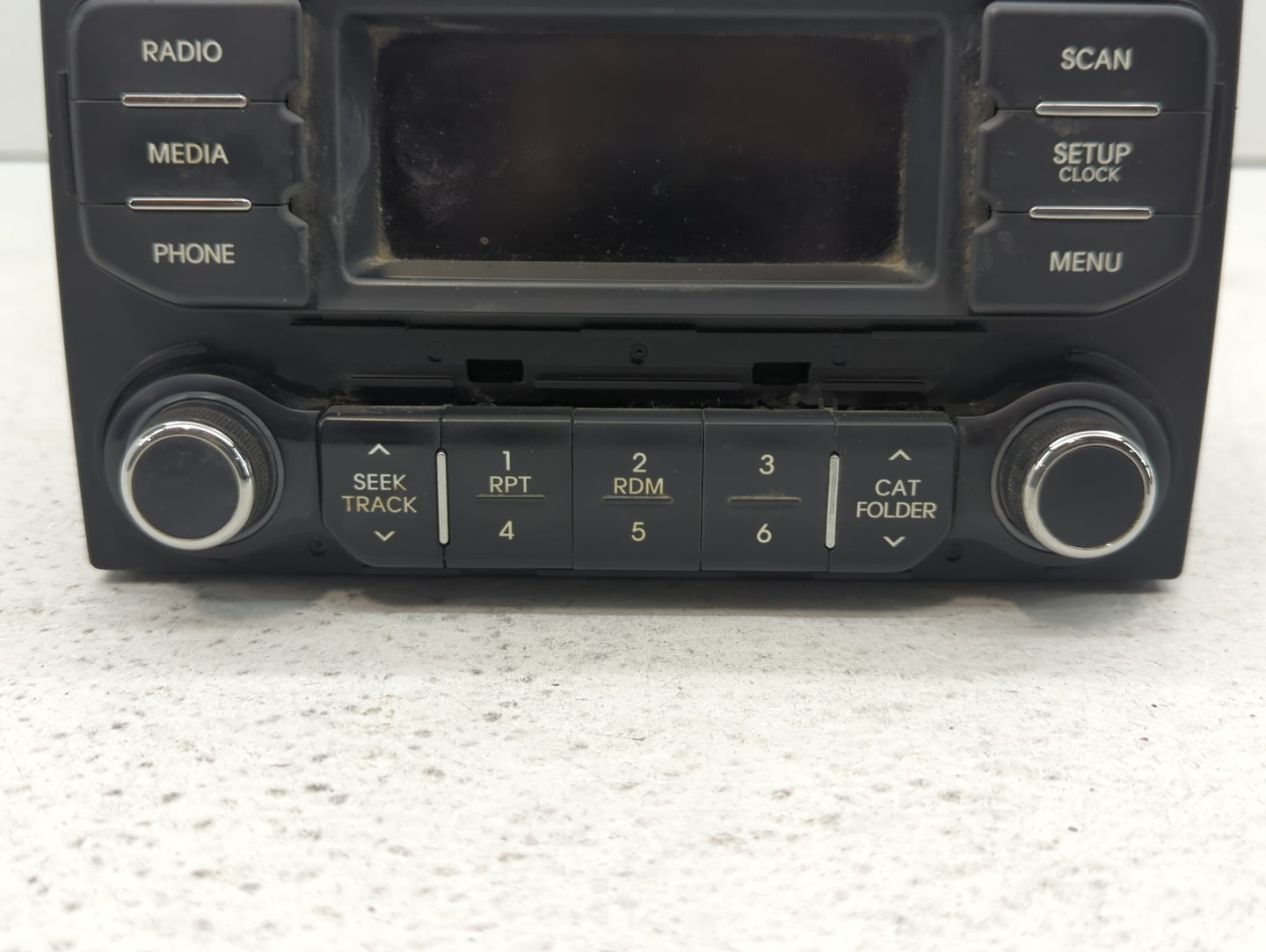 2012-2015 Kia Rio Am Fm Cd Player Radio Receiver - Oemusedautoparts1.com