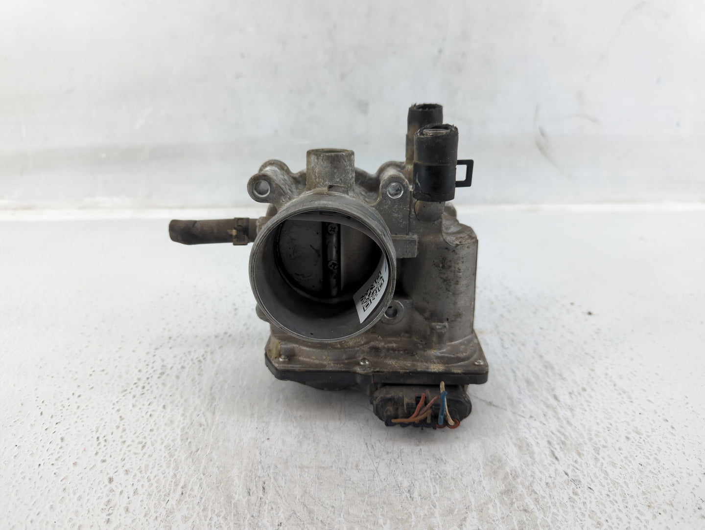 2012-2019 Kia Rio Throttle Body P/N:35100-2B300 Fits Fits 2012 2013 2014 2015 2016 2017 2018 2019 OEM Used Auto Parts - Oemu