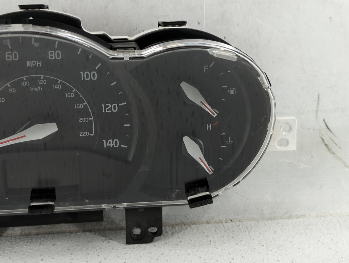 2012-2015 Kia Rio Instrument Cluster Speedometer Gauges P/N:94022-1W114 Miles: Fits Fits 2012 2013 2014 2015 OEM Used Auto P