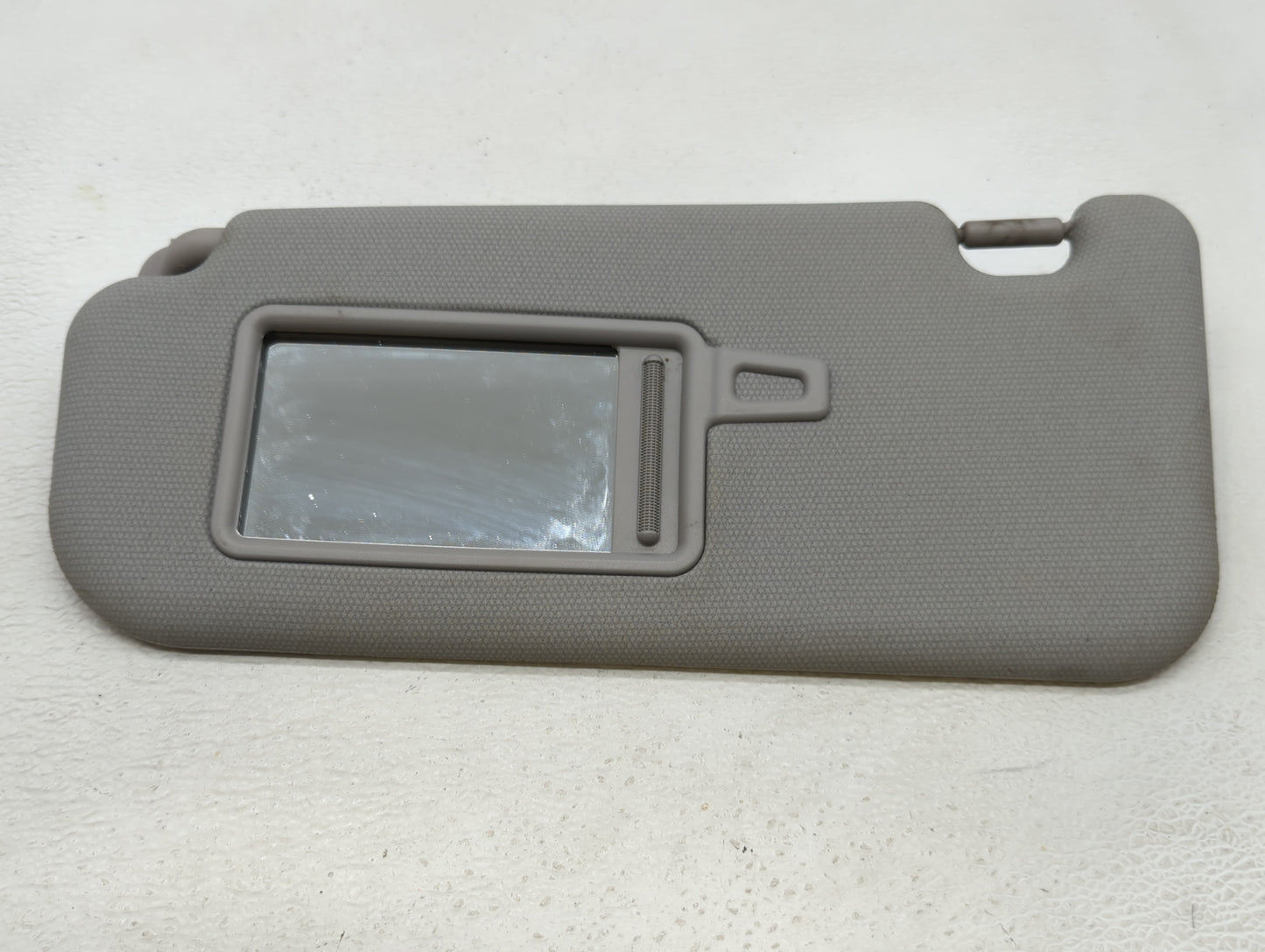 2012-2017 Kia Rio Sun Visor Shade Replacement Passenger Right Mirror Fits Fits 2012 2013 2014 2015 2016 2017 OEM Used Auto P