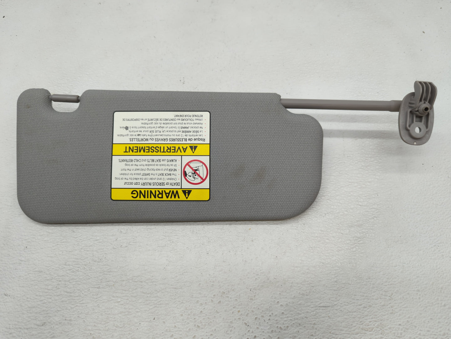 2012-2017 Kia Rio Sun Visor Shade Replacement Driver Left Mirror Fits Fits 2012 2013 2014 2015 2016 2017 OEM Used Auto Parts