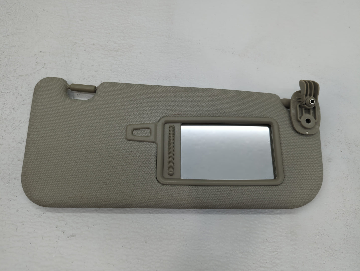 2012-2017 Kia Rio Sun Visor Shade Replacement Passenger Right Mirror Fits Fits 2012 2013 2014 2015 2016 2017 OEM Used Auto P