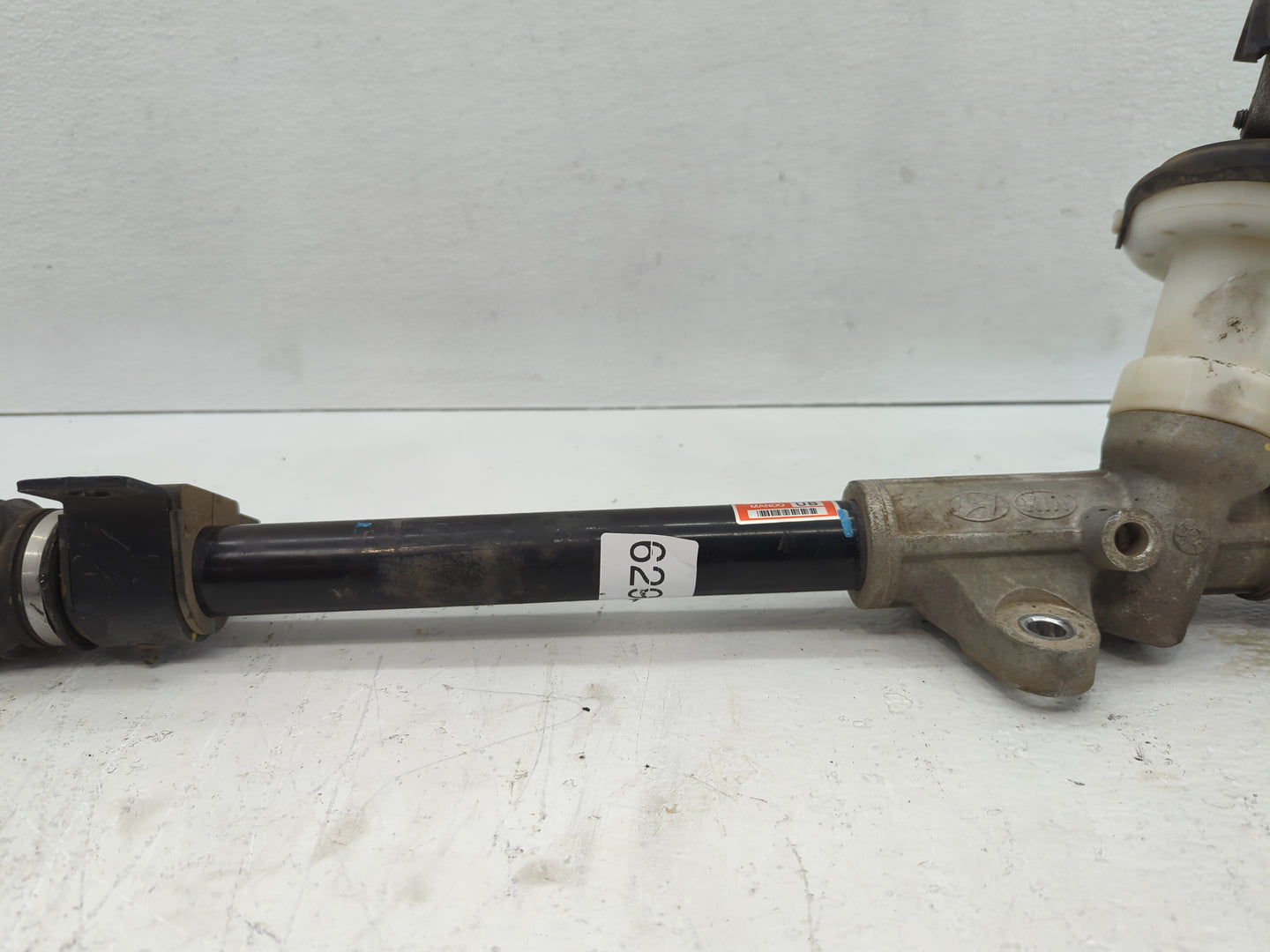 2014 Kia Rio Rack and Pinion Steering Gear P/N:56500-1W100 JDTMA196 Fits OEM Used Auto Parts - Oemusedautoparts1.com
