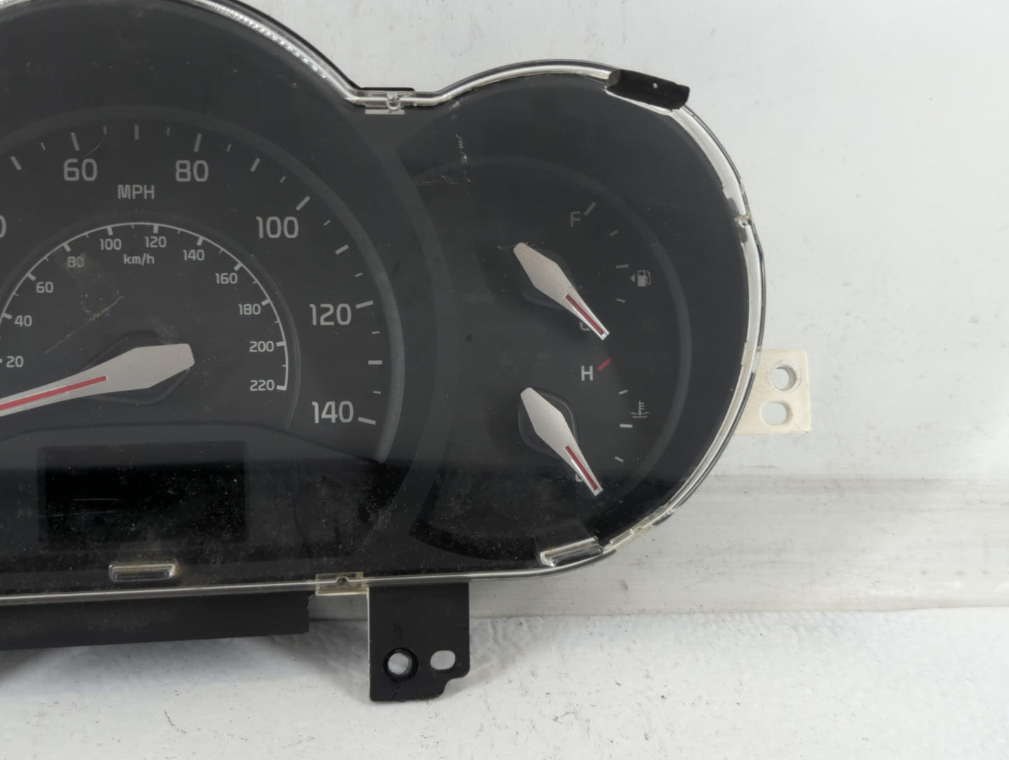 2014-2015 Kia Rio Instrument Cluster Speedometer Gauges P/N:94022-1W118 Miles: Fits Fits 2014 2015 OEM Used Auto Parts - Oem