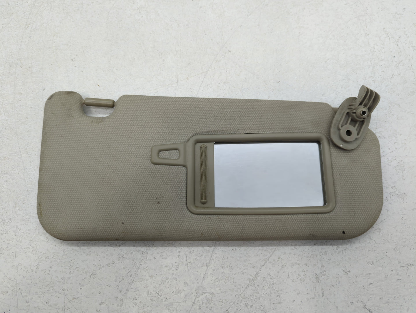 2012-2017 Kia Rio Sun Visor Shade Replacement Passenger Right Mirror Fits Fits 2012 2013 2014 2015 2016 2017 OEM Used Auto P