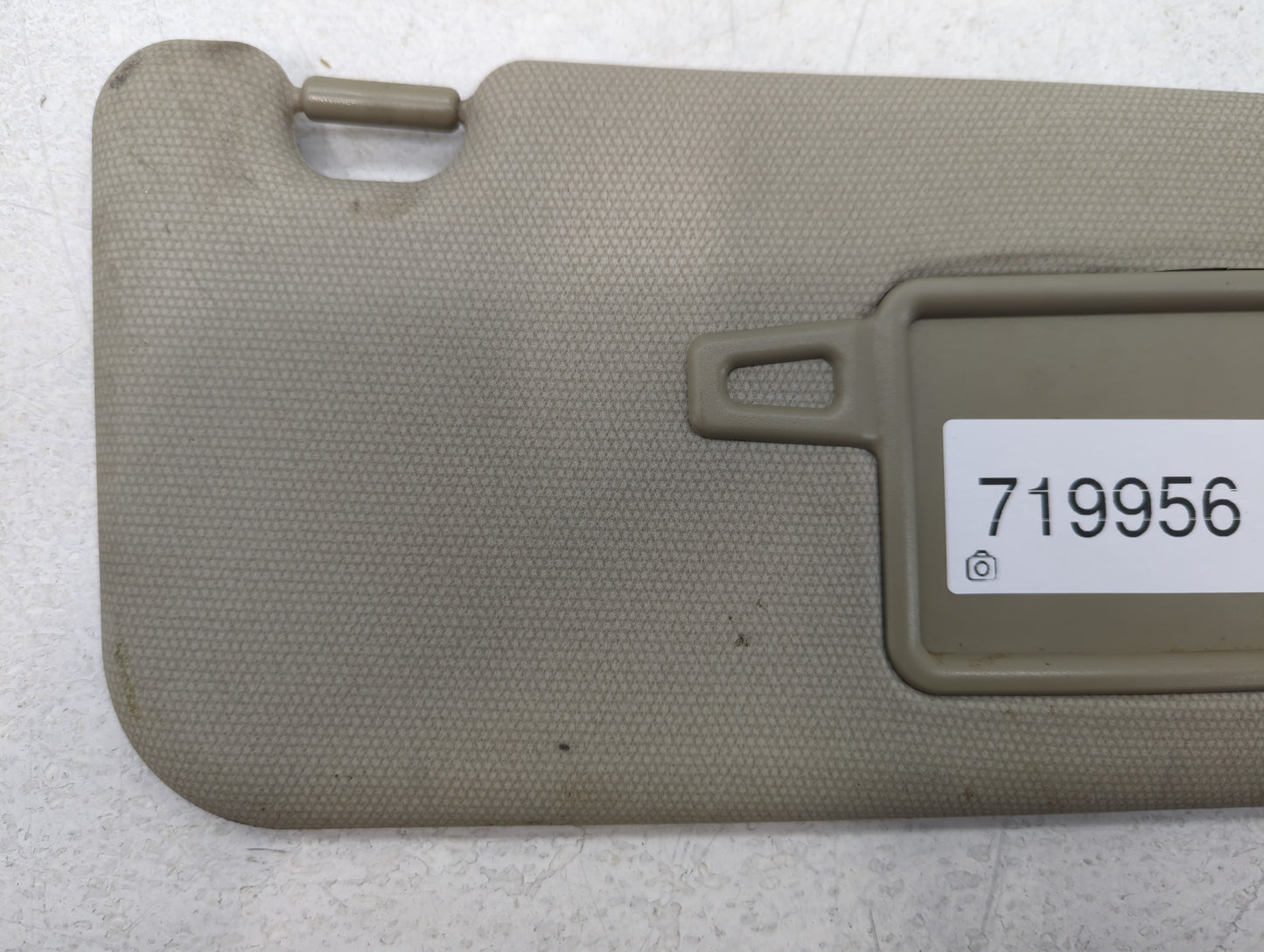 2012-2017 Kia Rio Sun Visor Shade Replacement Passenger Right Mirror Fits Fits 2012 2013 2014 2015 2016 2017 OEM Used Auto P
