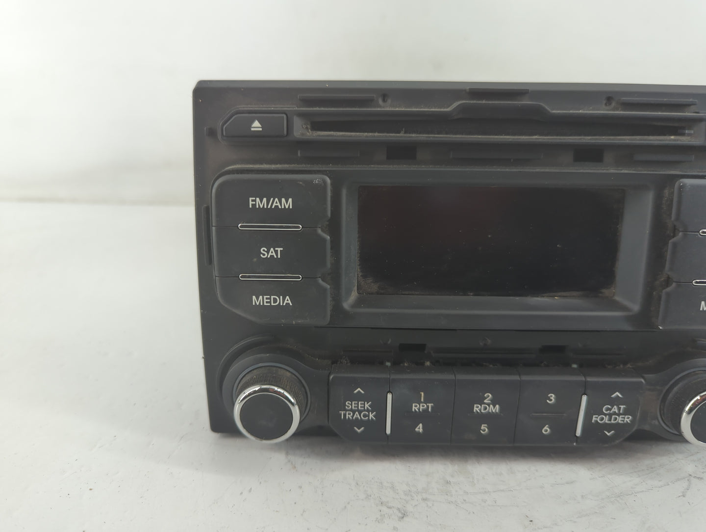 2012-2015 Kia Rio Radio AM FM Cd Player Receiver Replacement P/N:96170-1W900CA Fits Fits 2012 2013 2014 2015 OEM Used Auto P