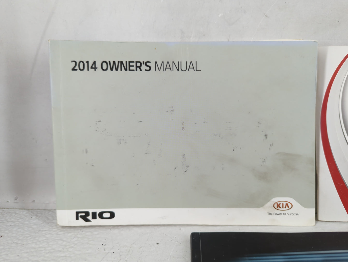 2014 Kia Rio Owners Manual Book Guide P/N:E1WO-EU42D OEM Used Auto Parts - Oemusedautoparts1.com