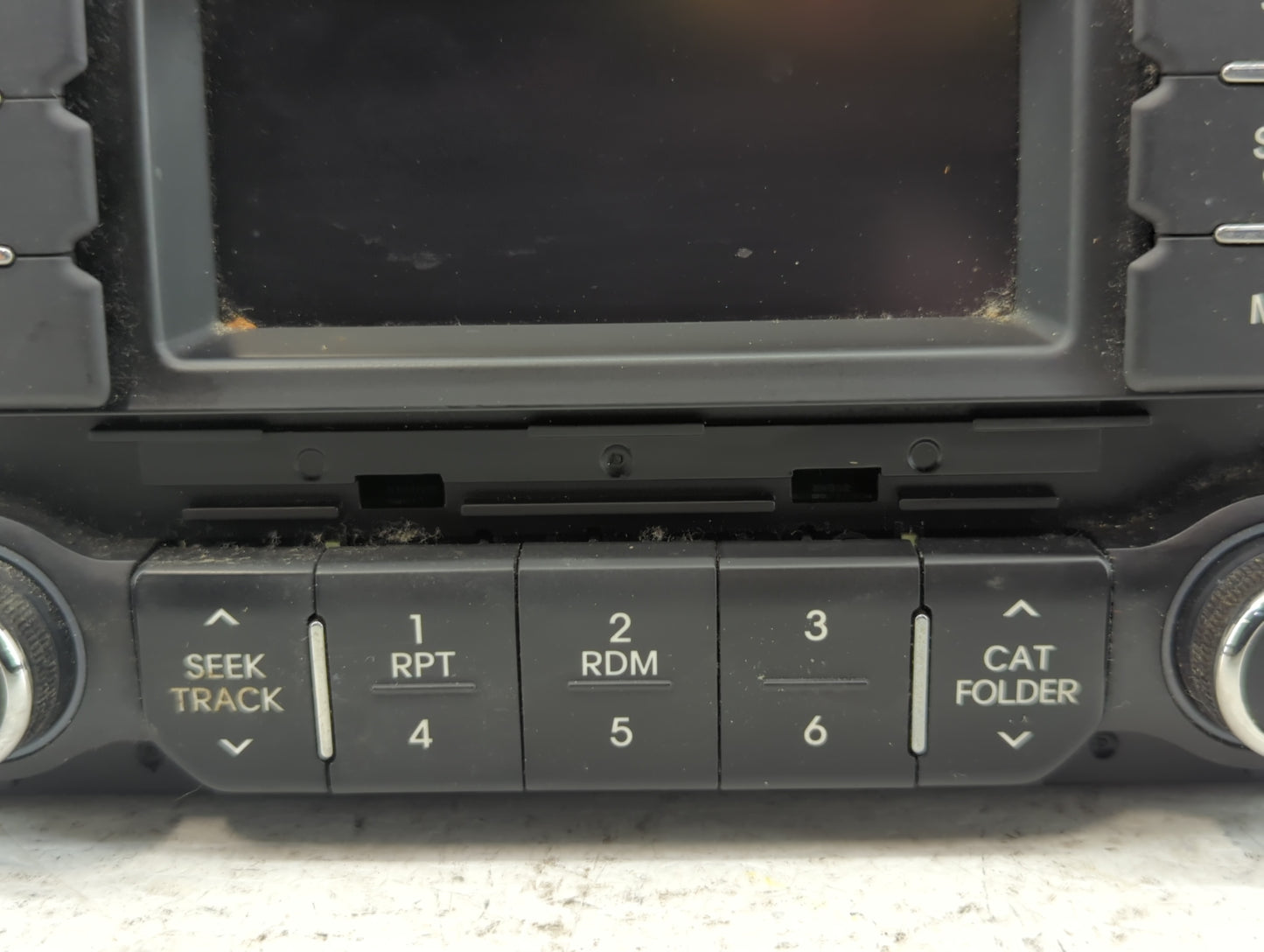 2012-2015 Kia Rio Am Fm Cd Player Radio Receiver - Oemusedautoparts1.com