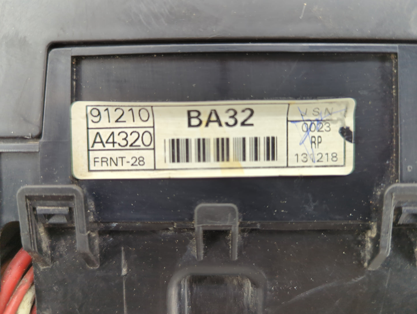 2014-2015 Kia Rondo Fusebox Fuse Box Panel Relay Module P/N:91210 A4320 Fits Fits 2014 2015 OEM Used Auto Parts - Oemusedaut
