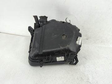 2014-2015 Kia Rondo Fusebox Fuse Box Panel Relay Module P/N:91210 A4310 Fits Fits 2014 2015 OEM Used Auto Parts - Oemusedaut