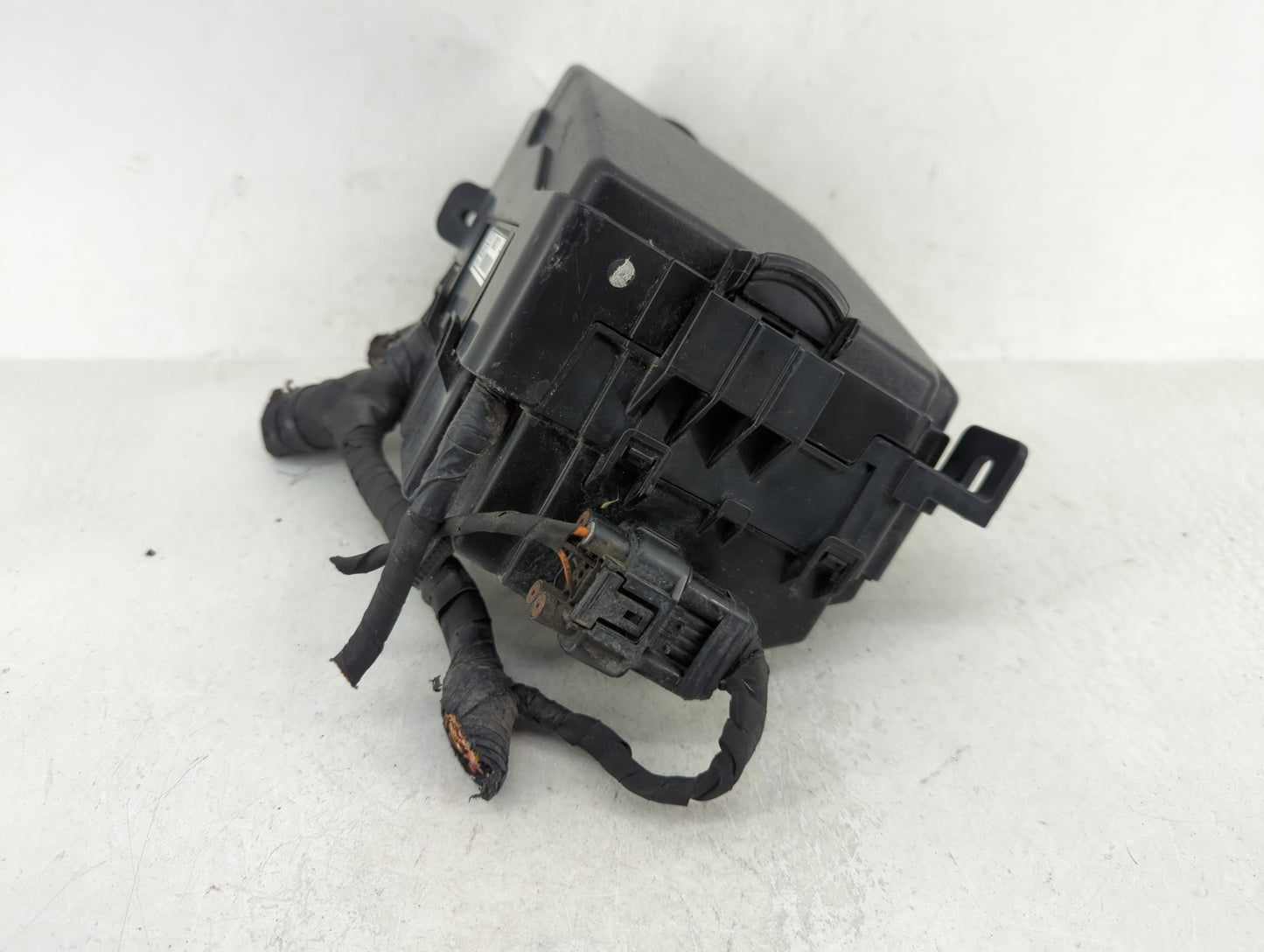 2014-2015 Kia Rondo Fusebox Fuse Box Panel Relay Module P/N:91210 A4310 Fits Fits 2014 2015 OEM Used Auto Parts - Oemusedaut