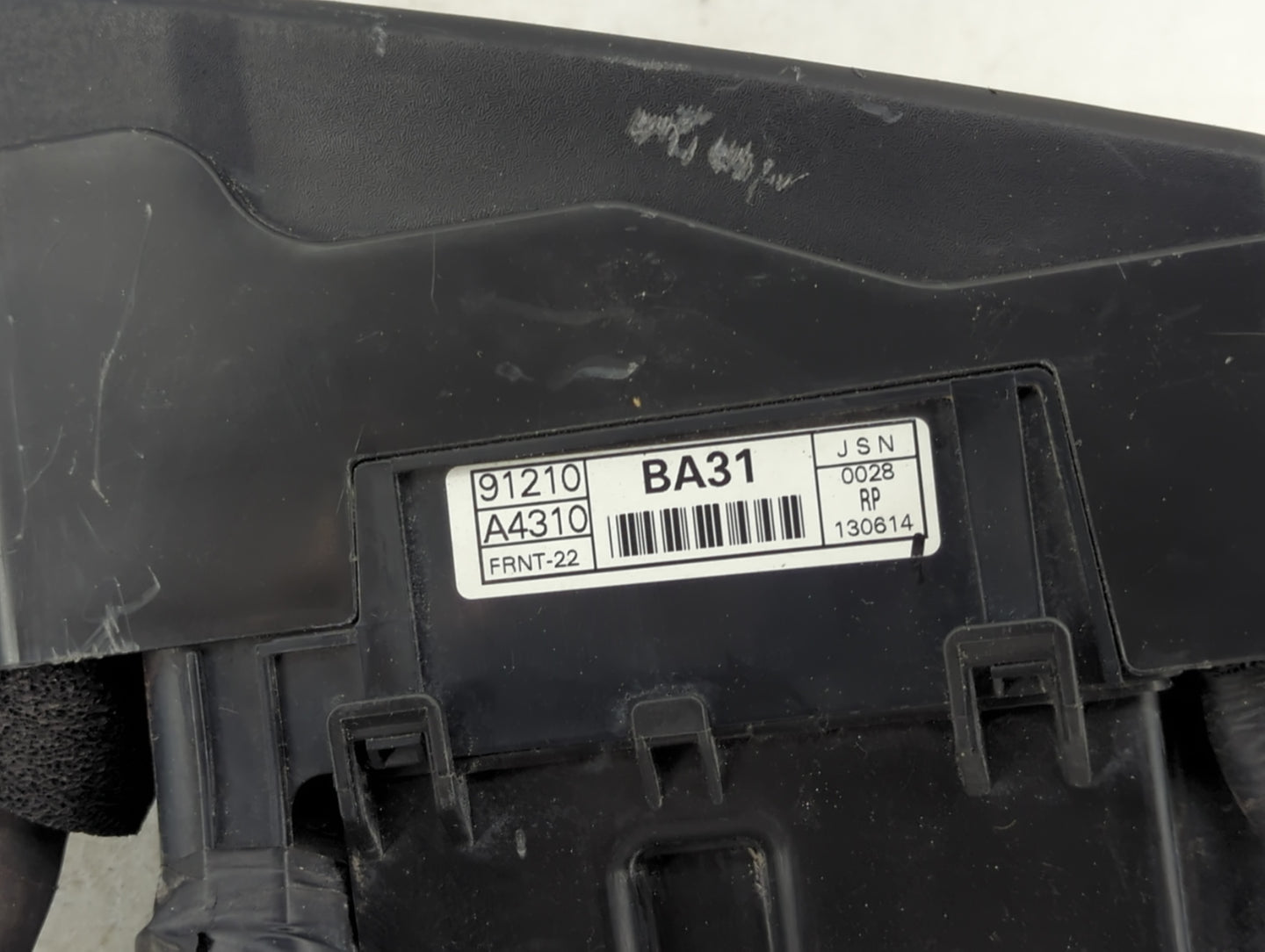 2014-2015 Kia Rondo Fusebox Fuse Box Panel Relay Module P/N:91210 A4310 Fits Fits 2014 2015 OEM Used Auto Parts - Oemusedaut
