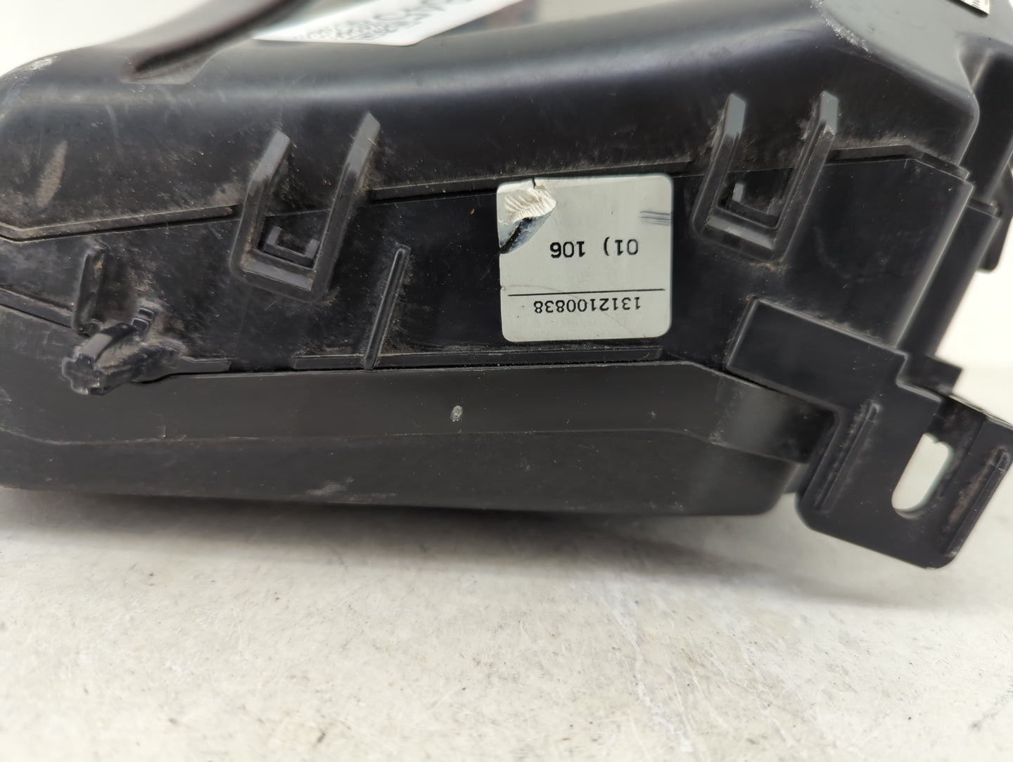 2014-2015 Kia Rondo Fusebox Fuse Box Panel Relay Module P/N:91210 A4240 Fits Fits 2014 2015 OEM Used Auto Parts - Oemusedaut