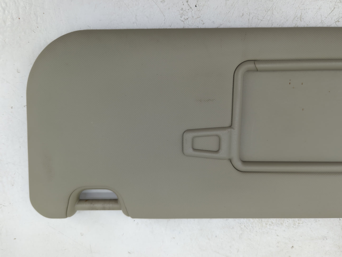 2014-2017 Kia Rondo Sun Visor Shade Replacement Driver Left Mirror Fits Fits 2014 2015 2016 2017 OEM Used Auto Parts - Oemus