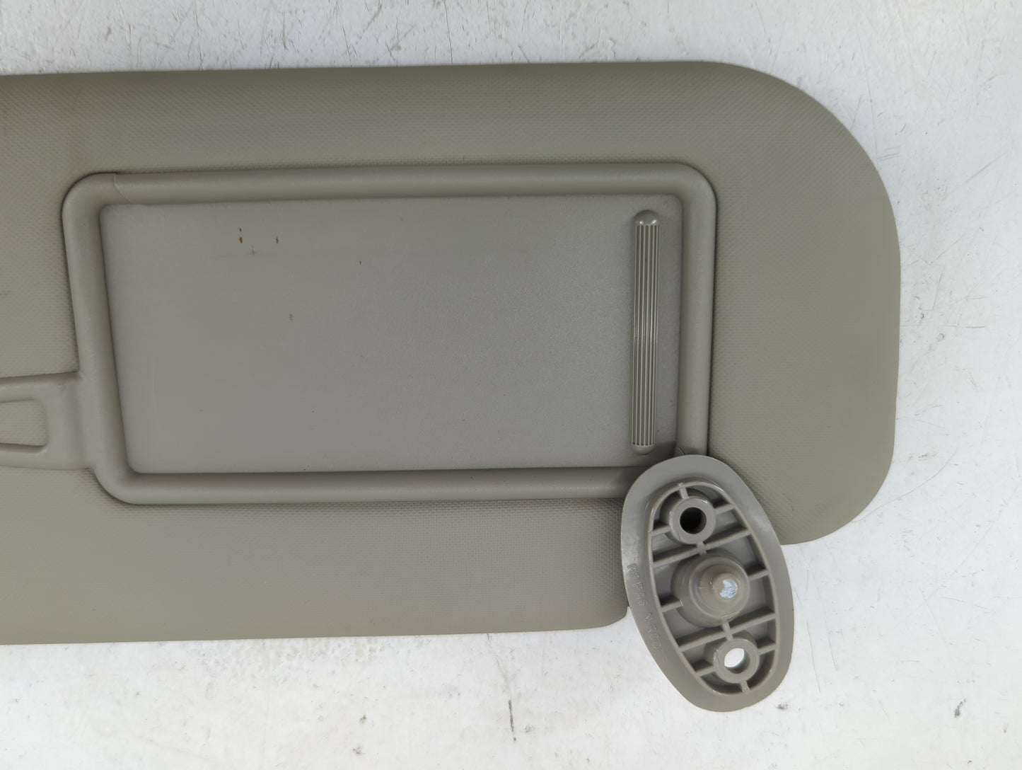 2014-2017 Kia Rondo Sun Visor Shade Replacement Driver Left Mirror Fits Fits 2014 2015 2016 2017 OEM Used Auto Parts - Oemus