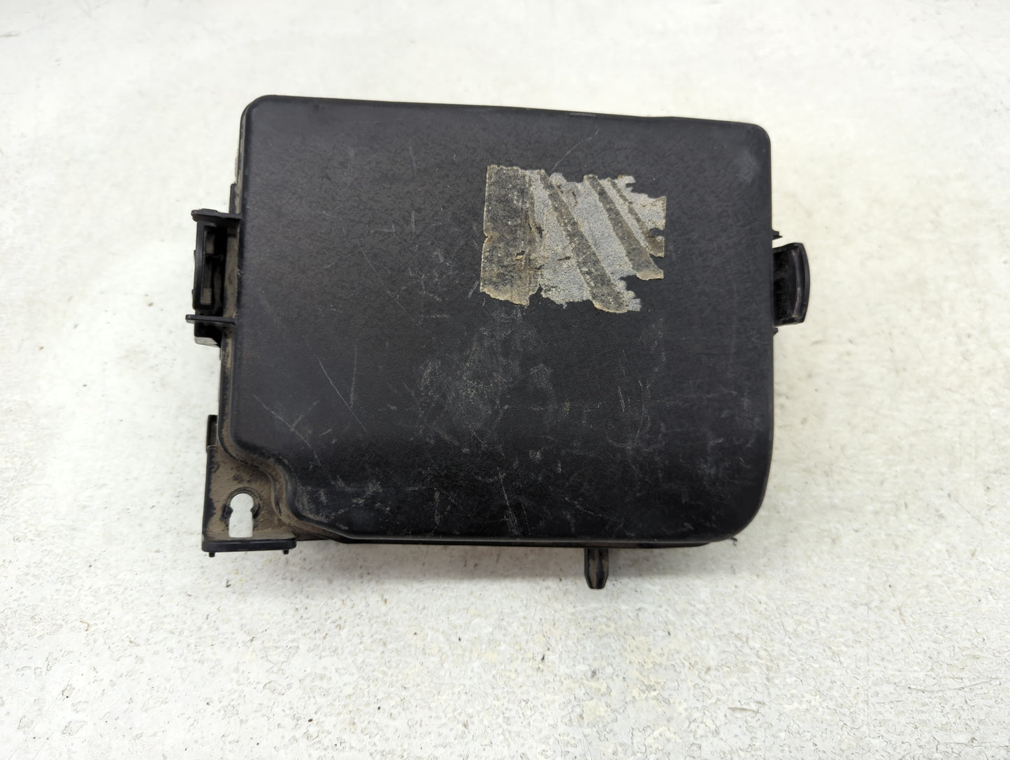 2014-2015 Kia Rondo Fusebox Fuse Box Panel Relay Module P/N:91941-A4031 Fits Fits 2014 2015 OEM Used Auto Parts - Oemusedaut