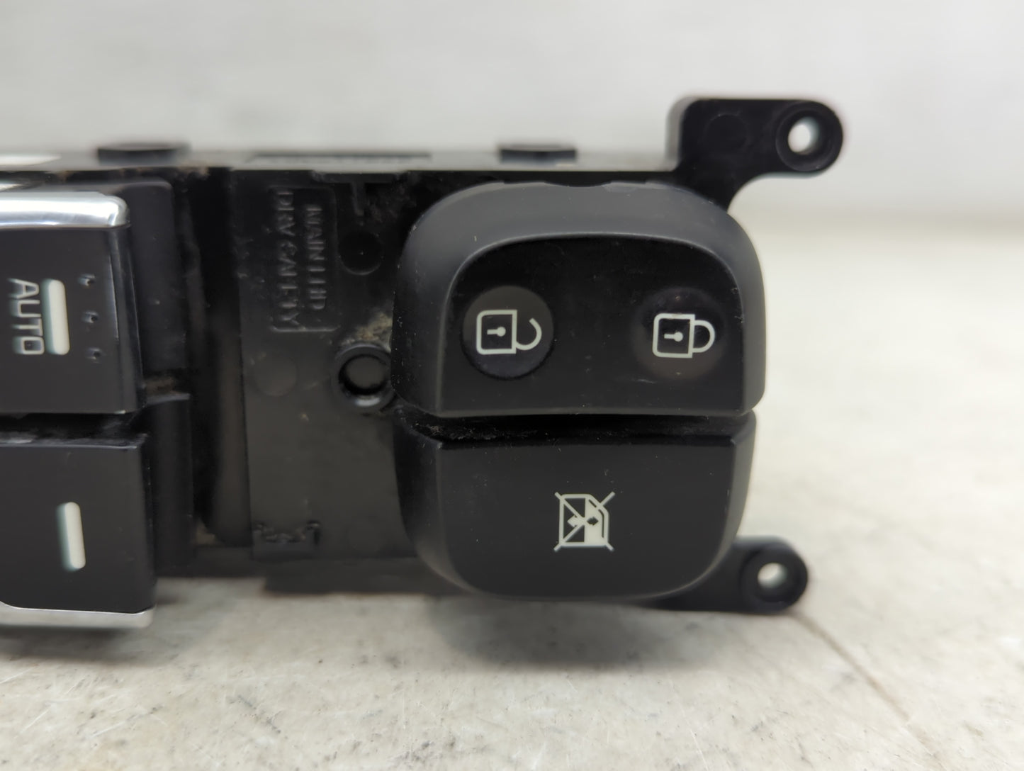 2014-2017 Kia Rondo Master Power Window Switch Replacement Driver Side Left P/N:93570-A4010 Fits Fits 2014 2015 2016 2017 OE