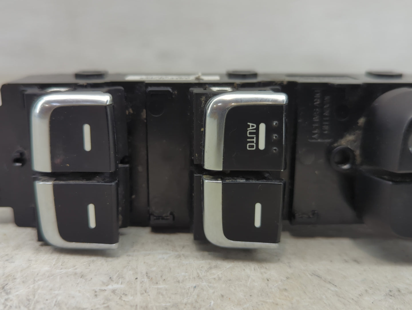 2014-2017 Kia Rondo Master Power Window Switch Replacement Driver Side Left P/N:93570-A4010 Fits Fits 2014 2015 2016 2017 OE