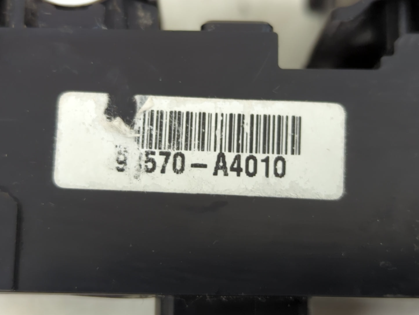 2014-2017 Kia Rondo Master Power Window Switch Replacement Driver Side Left P/N:93570-A4010 Fits Fits 2014 2015 2016 2017 OE